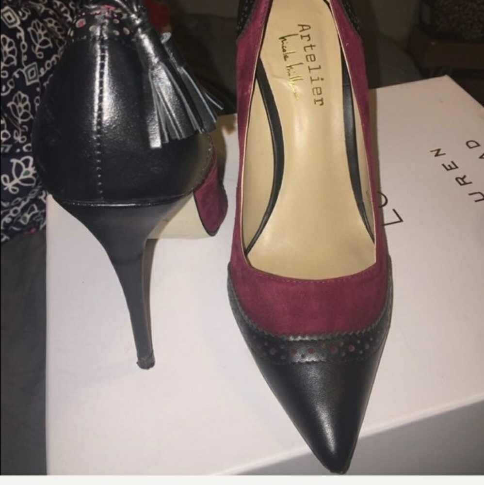 Size 5.5 stilettos Burgundy